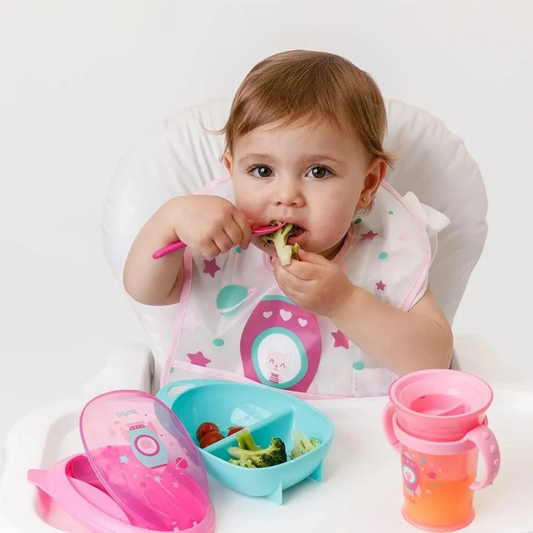 Babero Con Bolsillo Impermeable Para Niños Cohete Rosa - Buba