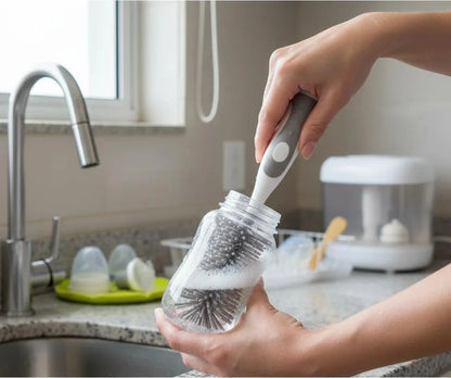 Cepillo Limpia Mamadera de Silicona Gris Buba
